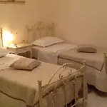 לינה וארוחת בוקר Paradiso San Vincenzo מולפטה
