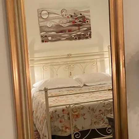 Paradiso San Vincenzo לינה וארוחת בוקר מולפטה